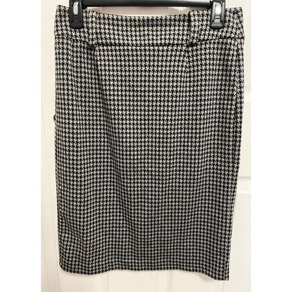 Grey Houndstooth pencil skirt